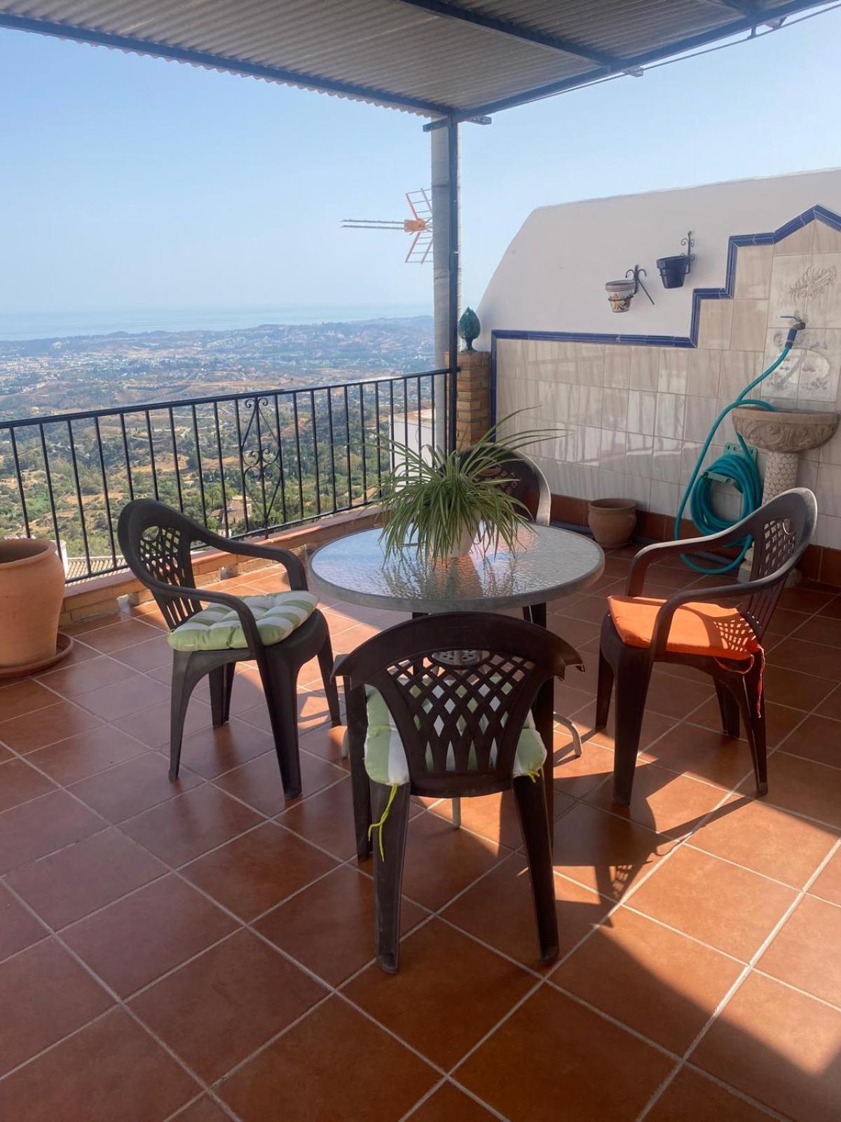 Casa San Antonio Apartment Михас Екстериор снимка